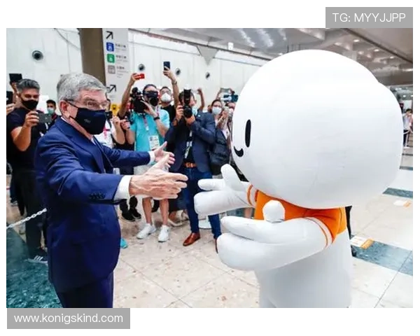 开云体育直播平台的付费与免费观看模式对比分析满足不同用户需求 开云体育直播平台的付费与免费观看模式对比分析满足不同用户需求